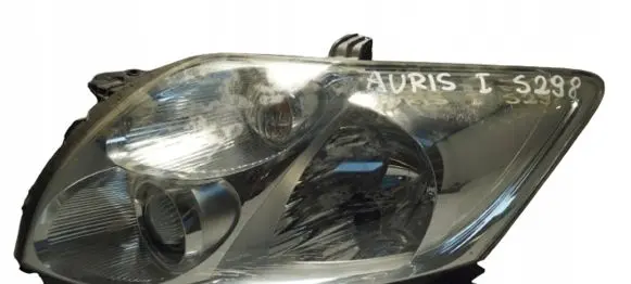 Toyota Auris 150 Headlight/headlamp