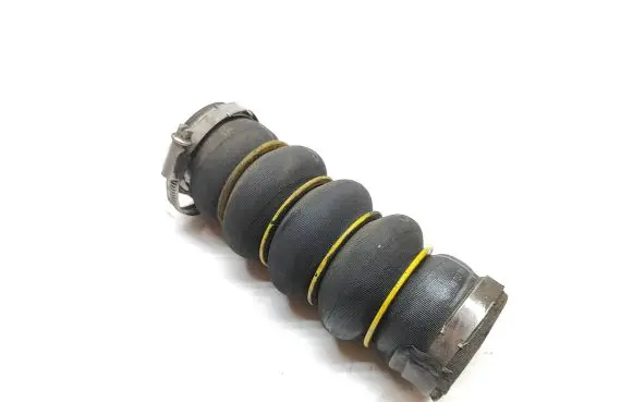 Citroen DS5 Intercooler hose/pipe 98733T01