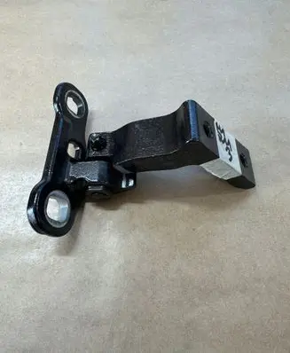 Volvo XC90 Rear door lower hinge 31424590