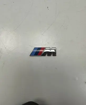 BMW 2 F22 F23 Fender model badge letters 8058881