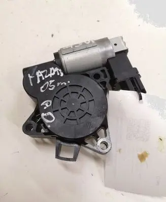 Mazda 3 I Front door window regulator motor