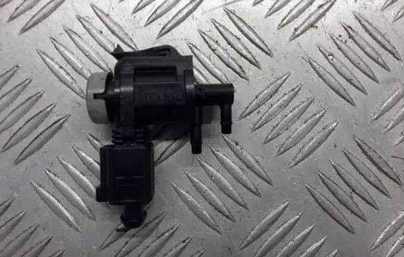 Audi A6 S6 C6 4F Turbo solenoid valve 1K0906283A
