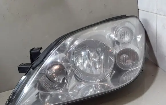 Nissan Primera Headlight/headlamp 237597 237639 7700420737