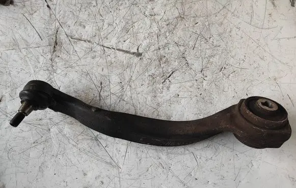 Mercedes-Benz E W212 Front lower control arm/wishbone