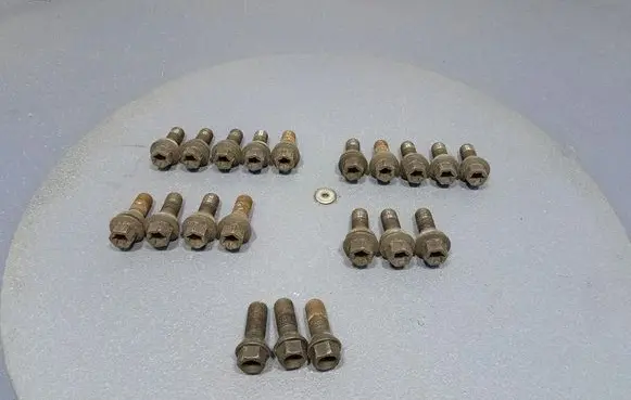 BMW X5 E53 Nuts/bolts 