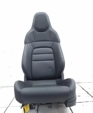 Porsche Taycan 9J1 Front driver seat 9J1971365AF 7220026 9J1971369A