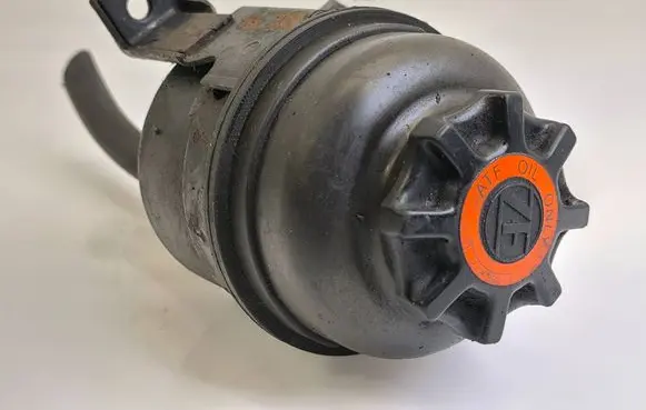 BMW 1 E81 E87 Power steering fluid tank/reservoir 2121892