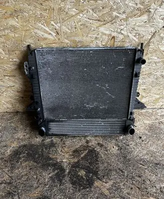 Land Rover Discovery 3 - LR3 Radiator set 