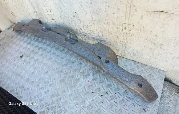Hyundai Santa Fe Front bumper foam support bar 8652026900 X86520269002