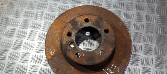 BMW 1 E81 E87 Front brake disc