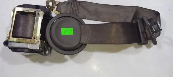 Audi A8 S8 D2 4D Middle seatbelt (rear) 4D0857807C 560888200