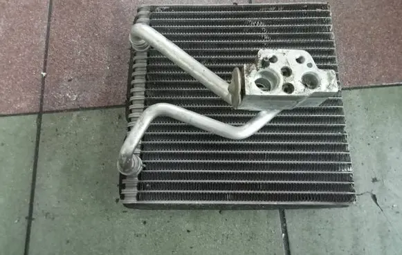 Skoda Octavia Mk2 (1Z) Air conditioning (A/C) expansion valve 1K0820679 F655902ZE