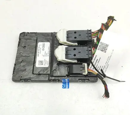 Audi A5 Central body control module 8W0907063CG 8W0907063BG