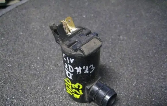 Honda Civic Windscreen/windshield washer pump