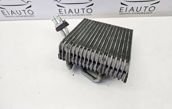 Porsche 911 996 Air conditioning (A/C) radiator (interior) 28198