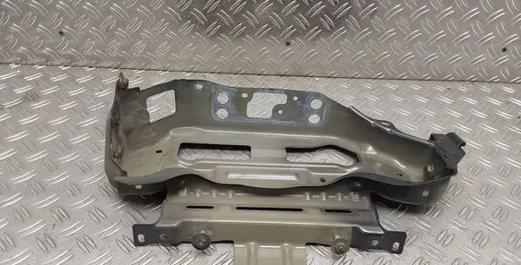 Toyota Yaris Side radiator support slam panel 