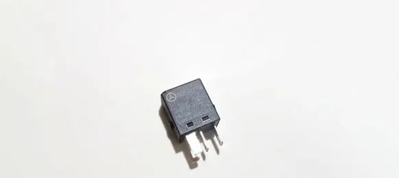 Mercedes-Benz A W168 Other relay 0025421119 a1001-x42