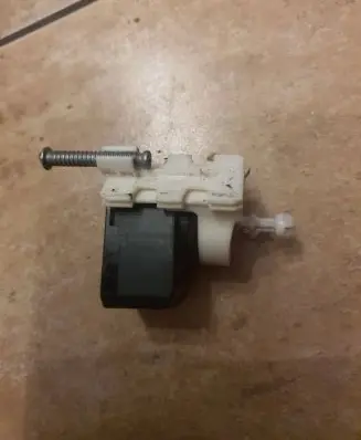 Headlight level adjustment motor
