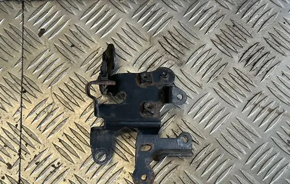Renault Trafic III (X82) Other engine bay part 149329902R