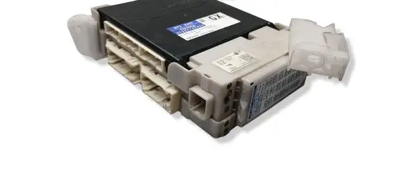 Toyota Prius+ (ZVW40) BSM Control unit 8922147420