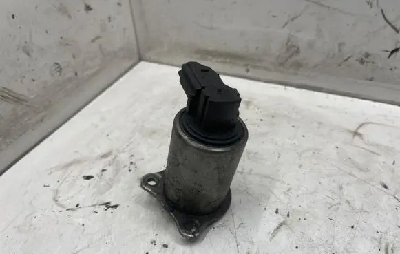 Renault Laguna II EGR valve 7700107797B