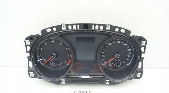 Volkswagen Golf VII Speedometer (instrument cluster) 5G1920740D