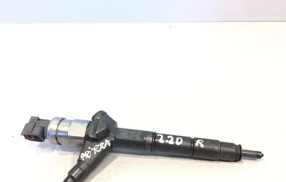 Nissan Primera Fuel injector 16600AU600 06D09660