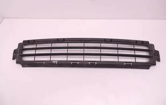 Volvo S40 Front bumper lower grill D111