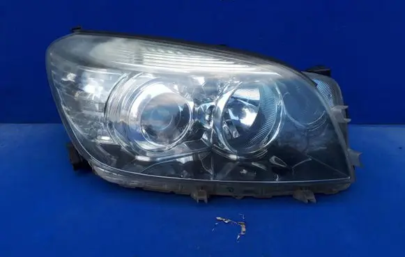 Toyota RAV 4 (XA30) Headlight/headlamp ICHIKOH4236