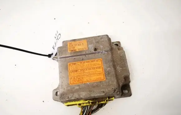 Mazda 323 F Airbag control unit/module b25e75k30b