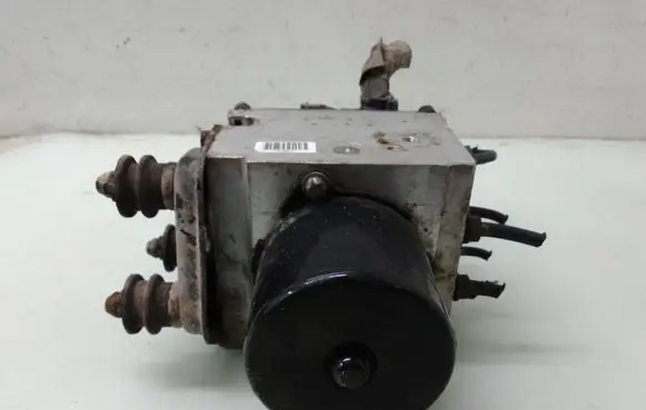 Volkswagen PASSAT B6 ABS Pump 3C0614109M HC83043102DEF