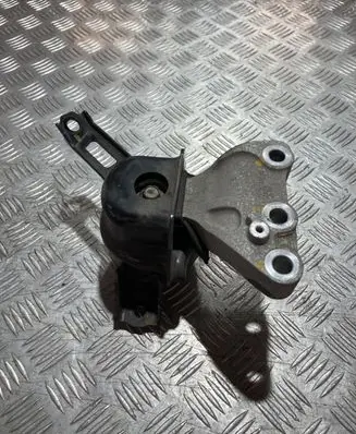 Suzuki SX4 S-Cross Engine mount vacuum valve PK19446