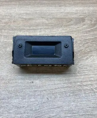 Volvo V70 Clock C4D11