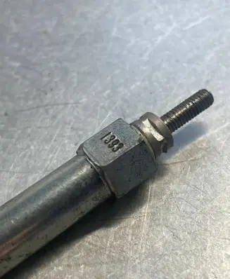 Opel Astra J Glow plug 55568366