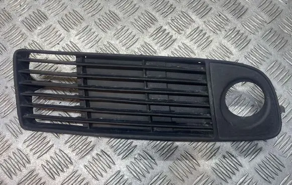 Audi A6 S6 C5 4B Front fog light trim/grill 4B0807682H