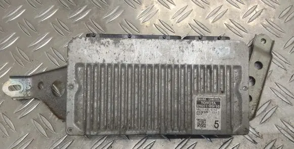 Toyota Yaris Engine control unit/module 896610DF50