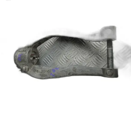 Volvo S90, V90 Front shock absorber/damper 31681984