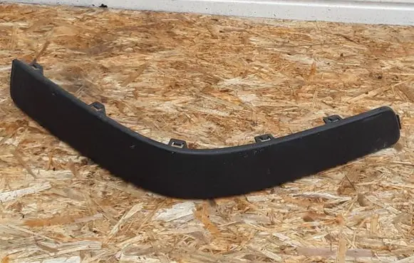 Audi 80 90 S2 B4 Front bumper splitter molding 8A0807222D