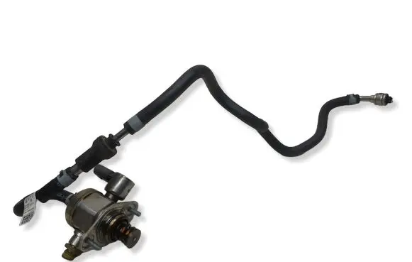 Audi A5 Fuel injection high pressure pump 06L127A08 2015351794 06K127028D