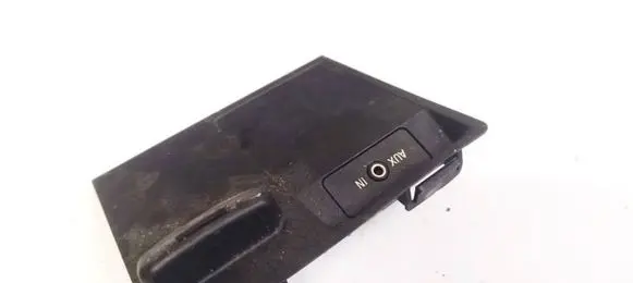 BMW 5 E60 E61 USB socket connector 6986791 61316986791