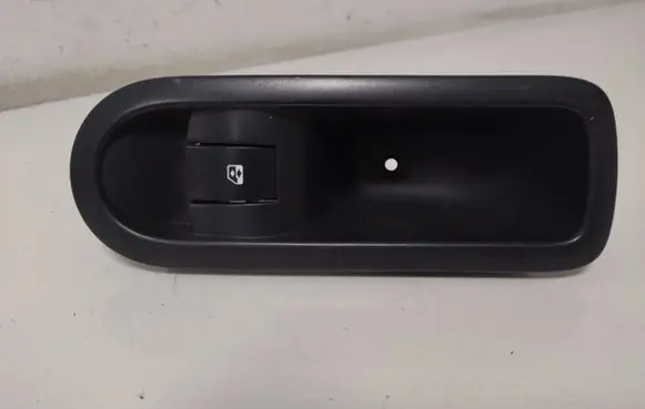 Renault Megane II Electric window control switch 025330 156015540