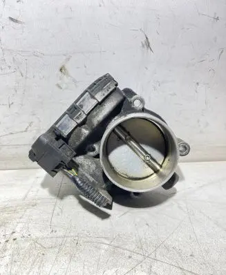 Volvo V70 Throttle valve 30711552 005121733