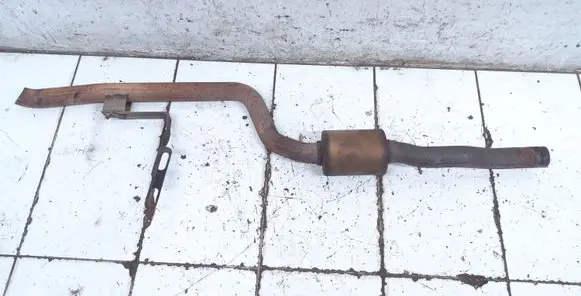 Mercedes-Benz CLS C219 Muffler/silencer 2114911701