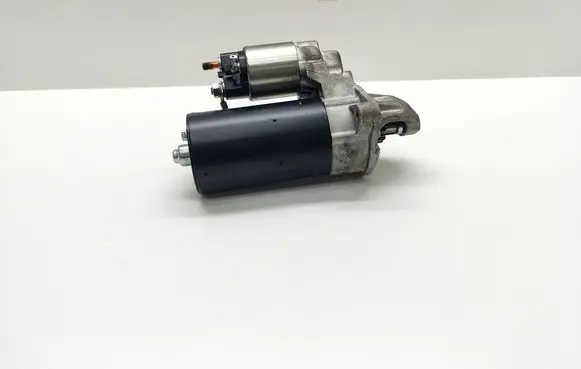 BMW 5 E60 E61 Starter motor 97480135 25097480135