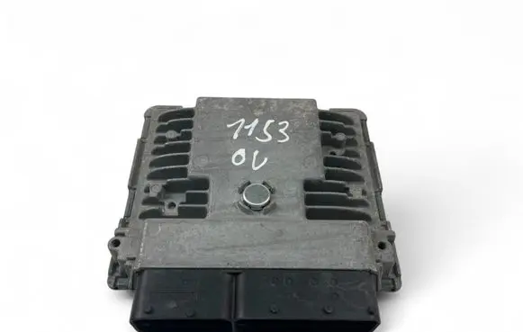 Skoda Fabia Mk3 (NJ) Engine control unit/module ECU 03F906070HP