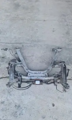 BMW 7 E65 E66 Front subframe 6752293 6752294 6780009