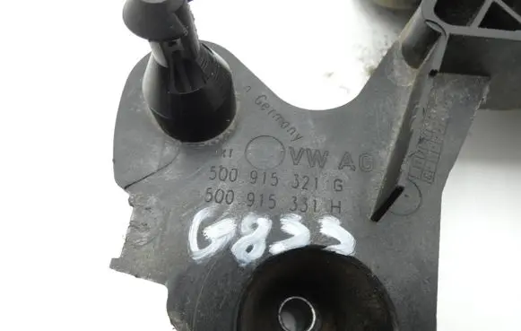 Volkswagen Golf VII Battery tray 5Q0915321G 5Q0915331H