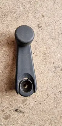 BMW 3 E36 Rear door window winding handle 51328122503