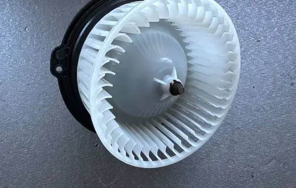 Opel Monterey Heater fan/blower 1808072