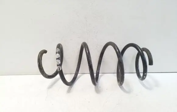 Volkswagen Golf V Front coil spring 